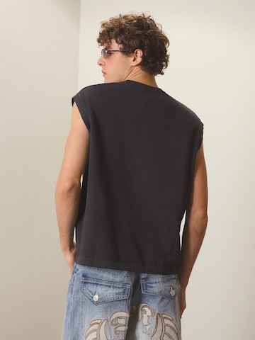 T-Shirt Bershka en noir
