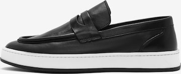 Derimod Loafer värissä musta: etupuoli
