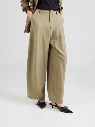 Wide Leg Pantalon 'LANOW' AMERICAN VINTAGE en vert : devant