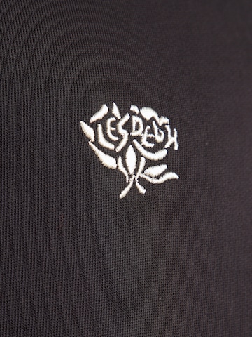 Les Deux Sweatshirt in Black