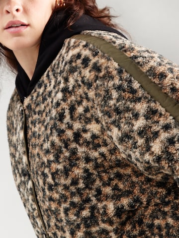 Noisy May Curve Between-season jacket 'NMFELINE' in Beige
