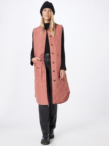 Gilet 'Kaison' Global Funk en rose