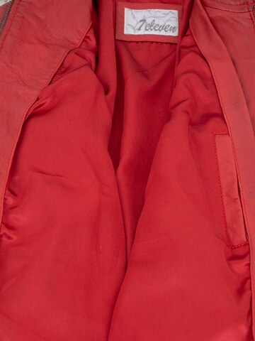 7ELEVEN - Chaqueta de entretiempo 'Tally' en rojo