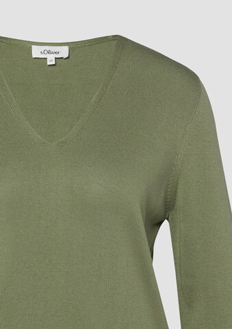 s.Oliver Sweater in Green