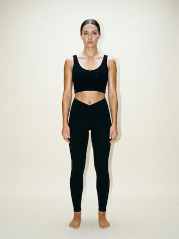 ZUBEK - Slimfit Leggings en negro: frente