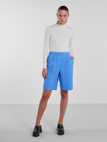 PIECES Loose fit Pleat-Front Pants 'TALLY' in Blue