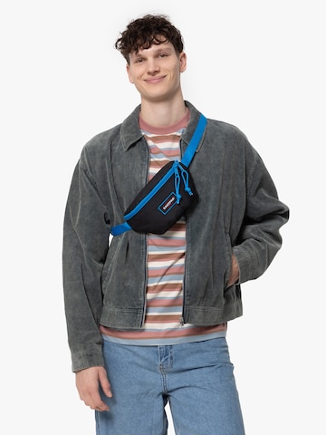EASTPAK Torba na pasek 'Springer' w kolorze niebieski
