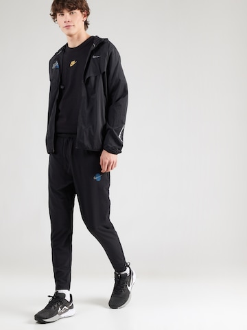 NIKE Normální Sportovní kalhoty 'STRIDE' – černá