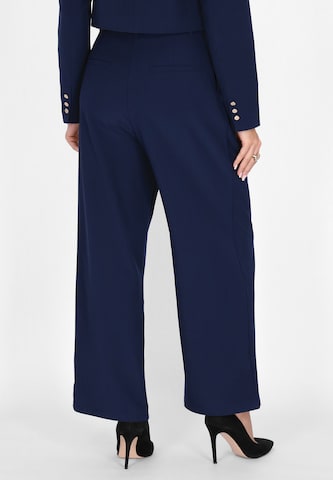 faina - regular Pantalón plisado en azul