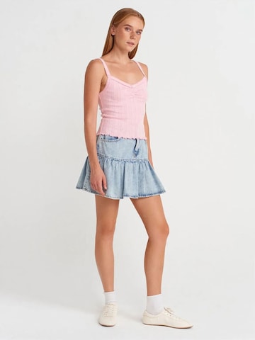 Dilvin Tanktops & Camis in Pink