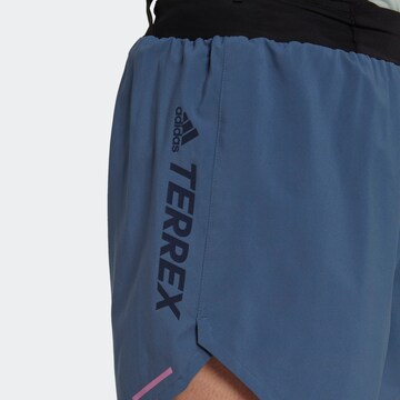 ADIDAS TERREX Regular Shorts 'Agravic' in Blau