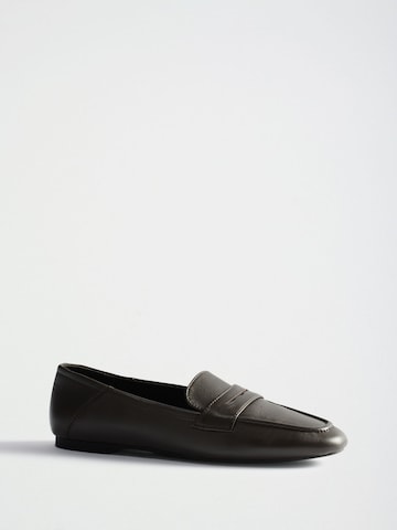 Chaussure basse The Set en marron