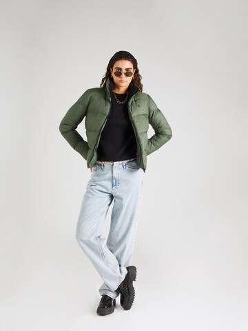 Calvin Klein Jeans Зимняя куртка в Зеленый