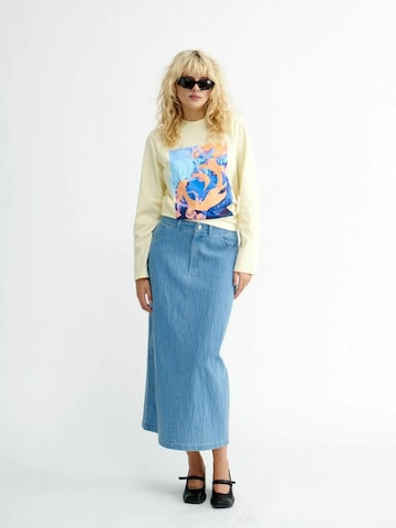 Top ' AlessioRS ' di Résumé in beige