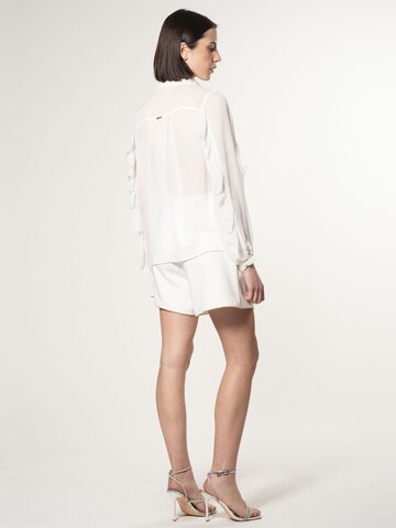 Camicia da donna di Influencer in bianco