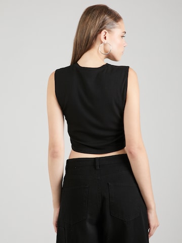 ABOUT YOU Top 'Erin' in Black