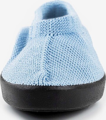 Chaussure basse Arcopedico en bleu