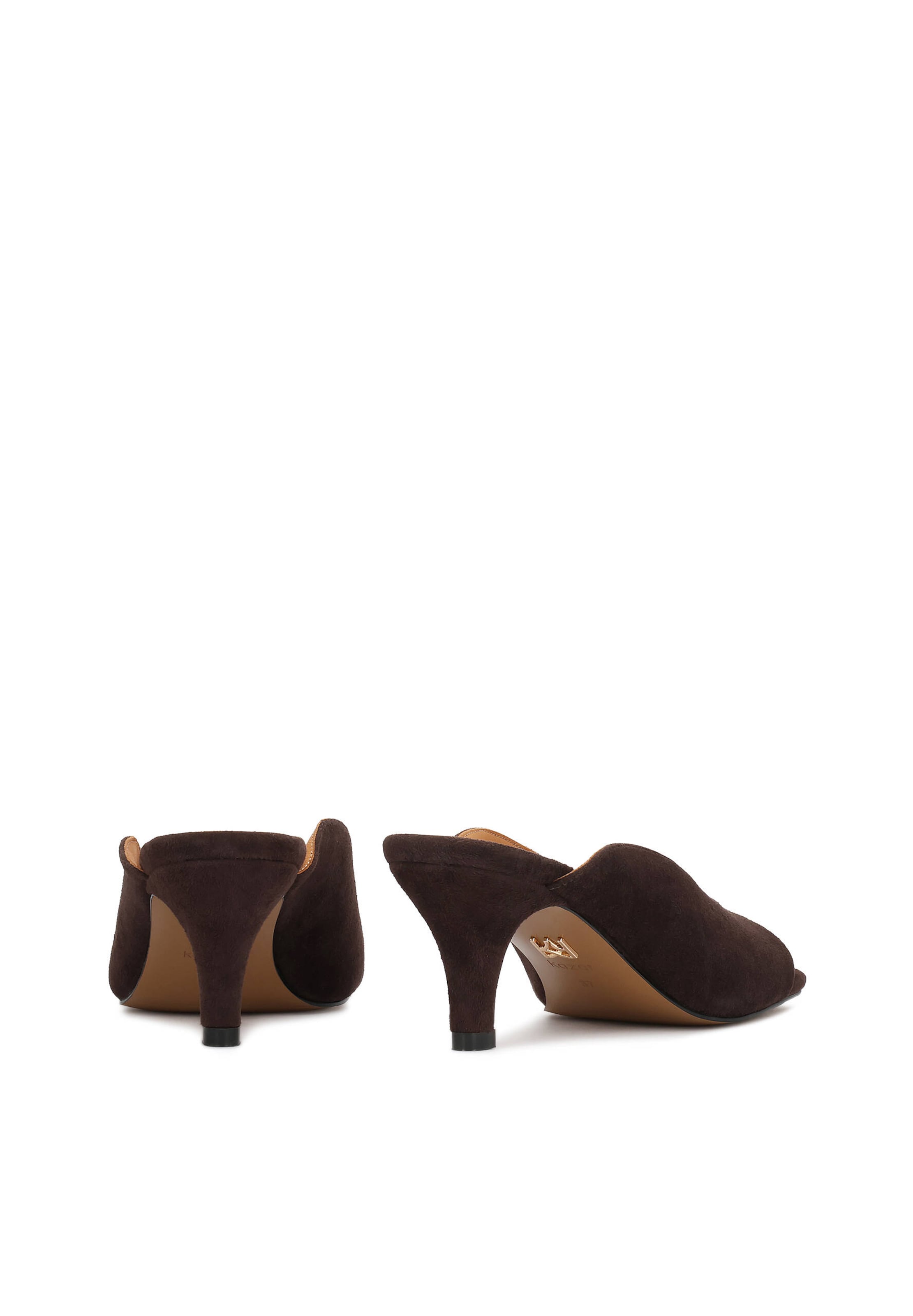 Kazar Muiltjes in Bruin