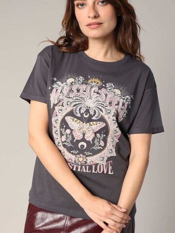 T-shirt 'Celeste' Deeluxe en gris