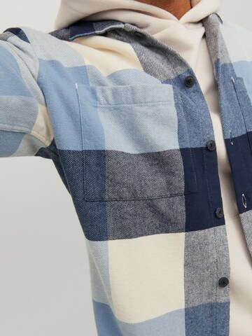 JACK & JONES Comfort fit Button Up Shirt 'Pete' in Blue