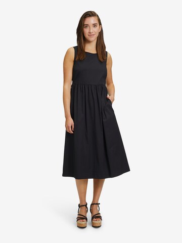 Robe Vera Mont en noir : devant