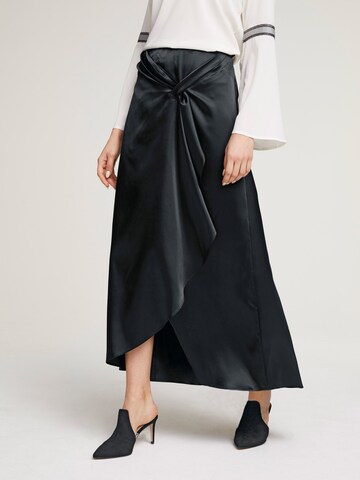 heine Skirt in Black: front