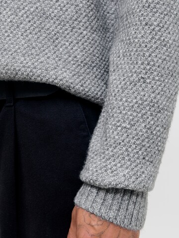 Jack & Jones Premium Sweater in Grey