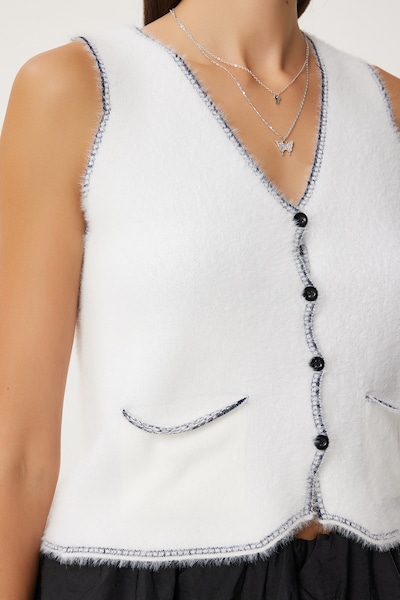 Happiness İstanbul Gebreide bodywarmer in de kleur Eierschaal, Productweergave