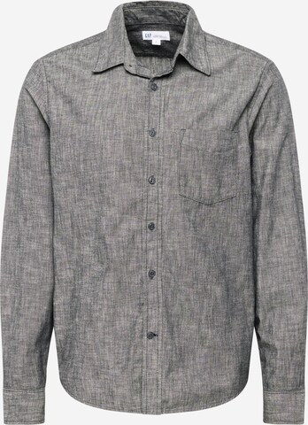 Coupe regular Chemise 'CHAMBRAY' GAP en noir : devant