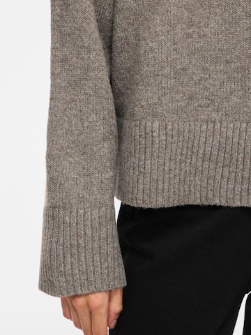 VILA Sweater 'VISia' in Grey