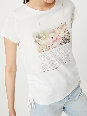 T-shirt TAIFUN en blanc