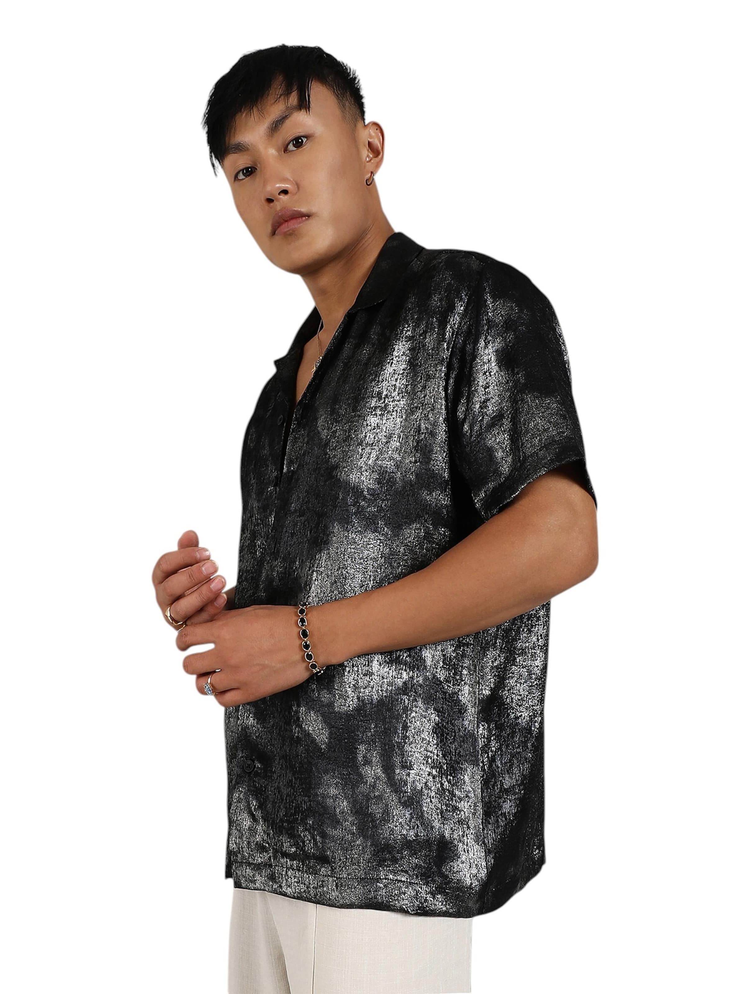 Comfort fit Camicia 'Tallulah' di Campus Sutra in nero: frontale