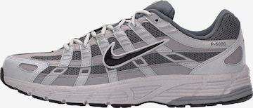 Baskets basses 'P-6000' Nike Sportswear en gris : devant