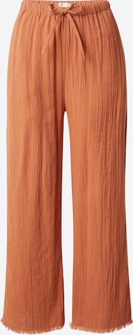 BILLABONG Szeroka nogawka Spodnie 'THAT SMILE' w kolorze brązowy: przód