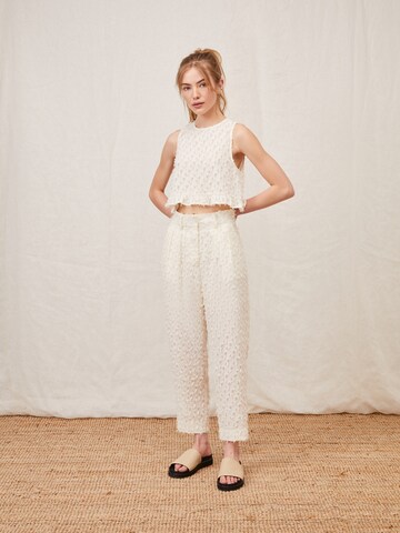 LeGer by Lena Gercke Tapered Pleat-Front Pants 'Dulcie' in White