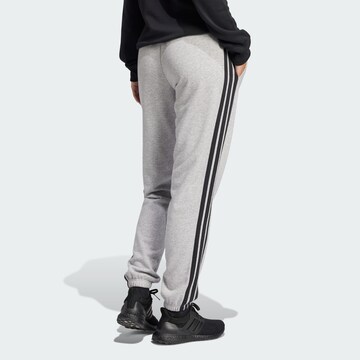 ADIDAS SPORTSWEAR Tapered Sporthose 'Essentials' in Grau