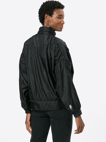 OOF WEAR - Chaqueta de entretiempo en negro