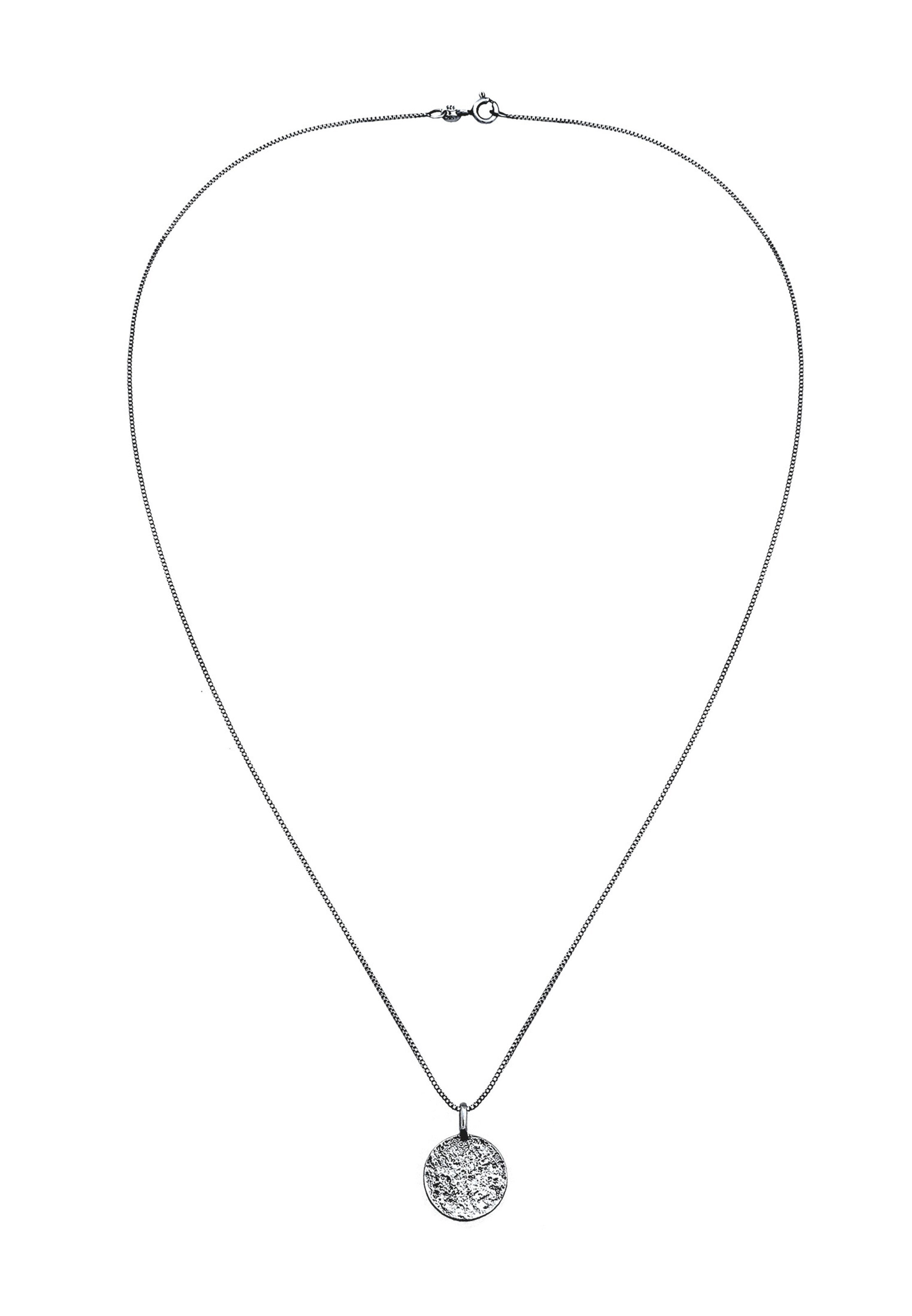 KUZZOI Цепочка в Черный: спереди