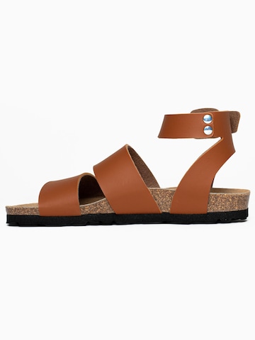 Bayton Clogs 'Soria' in Brown