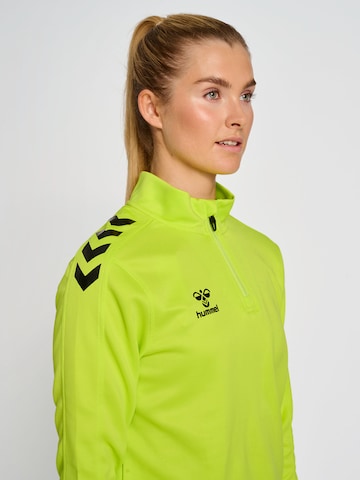 Hummel Sportsweatshirt 'Core XK' in Gelb