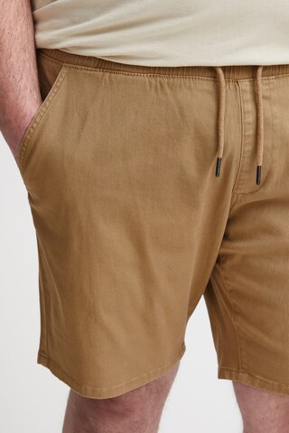 Blend Big Regular Chino trousers in Beige