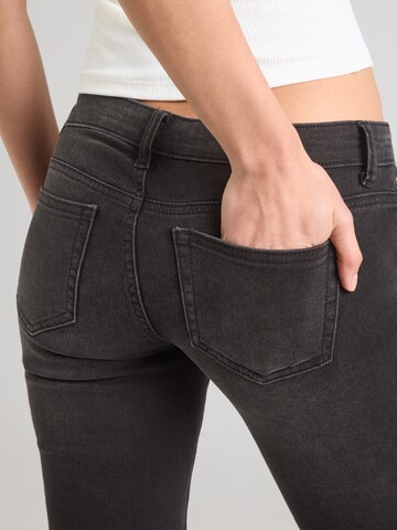 Skinny Jeans 'ONLCoral' de la ONLY pe negru