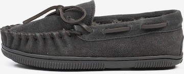 Scarpa bassa 'Pile' di Minnetonka in grigio: frontale
