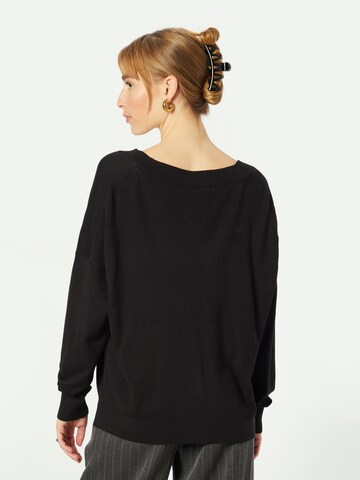 COMMA Pullover in Schwarz