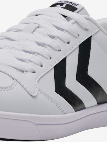 Hummel Sneakers in White