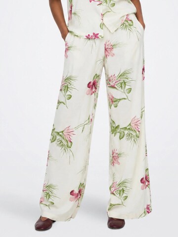PIECES Wide Leg Hose‌ in Weiß