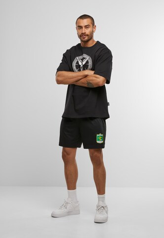 Colucci Regular Shorts in Schwarz