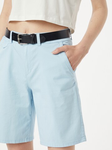 s.Oliver Loose fit Chino trousers in Blue
