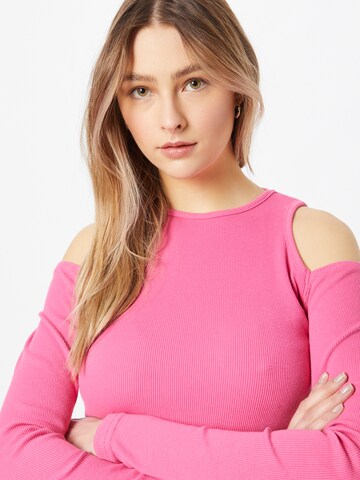 T-shirt Nasty Gal en rose