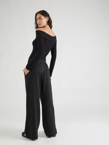 HOLLISTER Wide Leg Hose in Schwarz